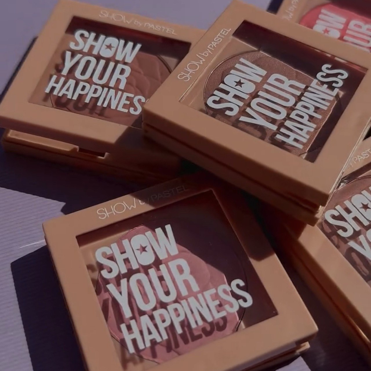 رژگونه پاستل مدل HAPPINESS BLUSHER